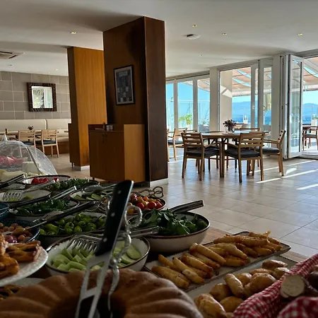 达利安套房酒店 公寓式酒店 4*