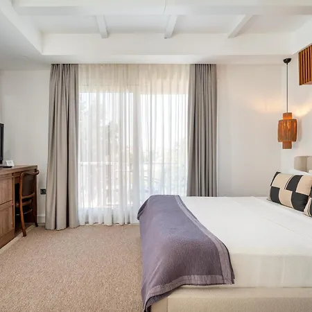 Dalyan & Lejlighedshotel 4*