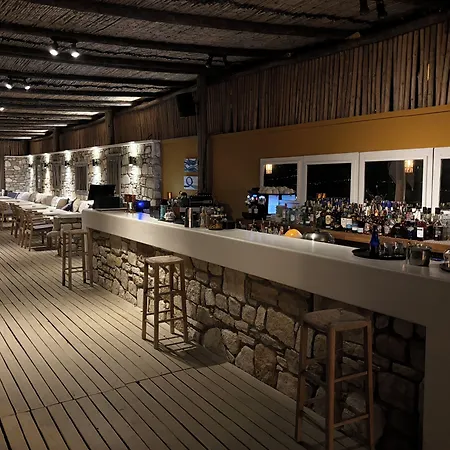 达利安套房酒店 4*