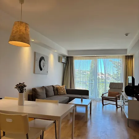 达利安套房酒店 公寓式酒店 Çeşme